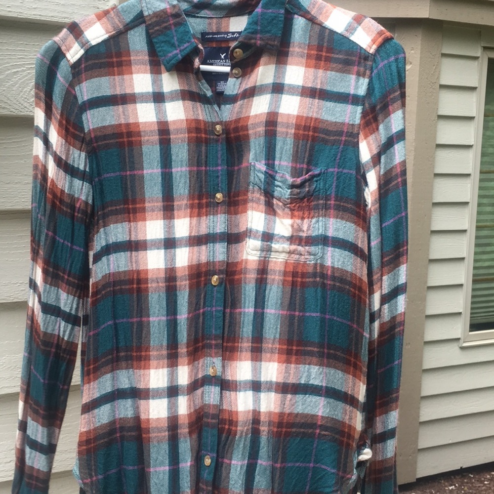 American Eagle plaid shirts